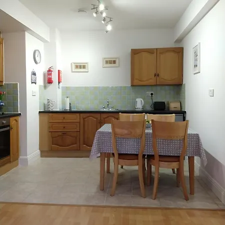 Daire Town Centre One Bed Dungarvan (Waterford)