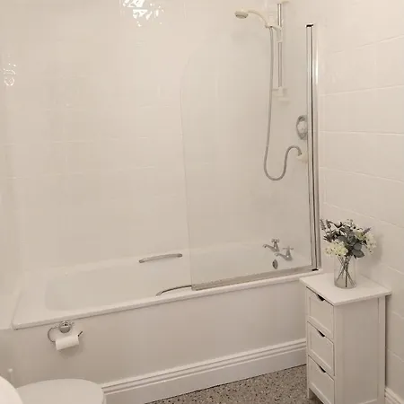 Daire Town Centre One Bed