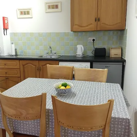 Daire Town Centre One Bed Dungarvan (Waterford)